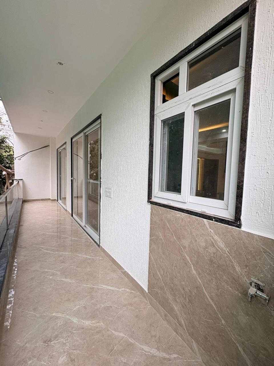 Listing 2 - gallery image 14