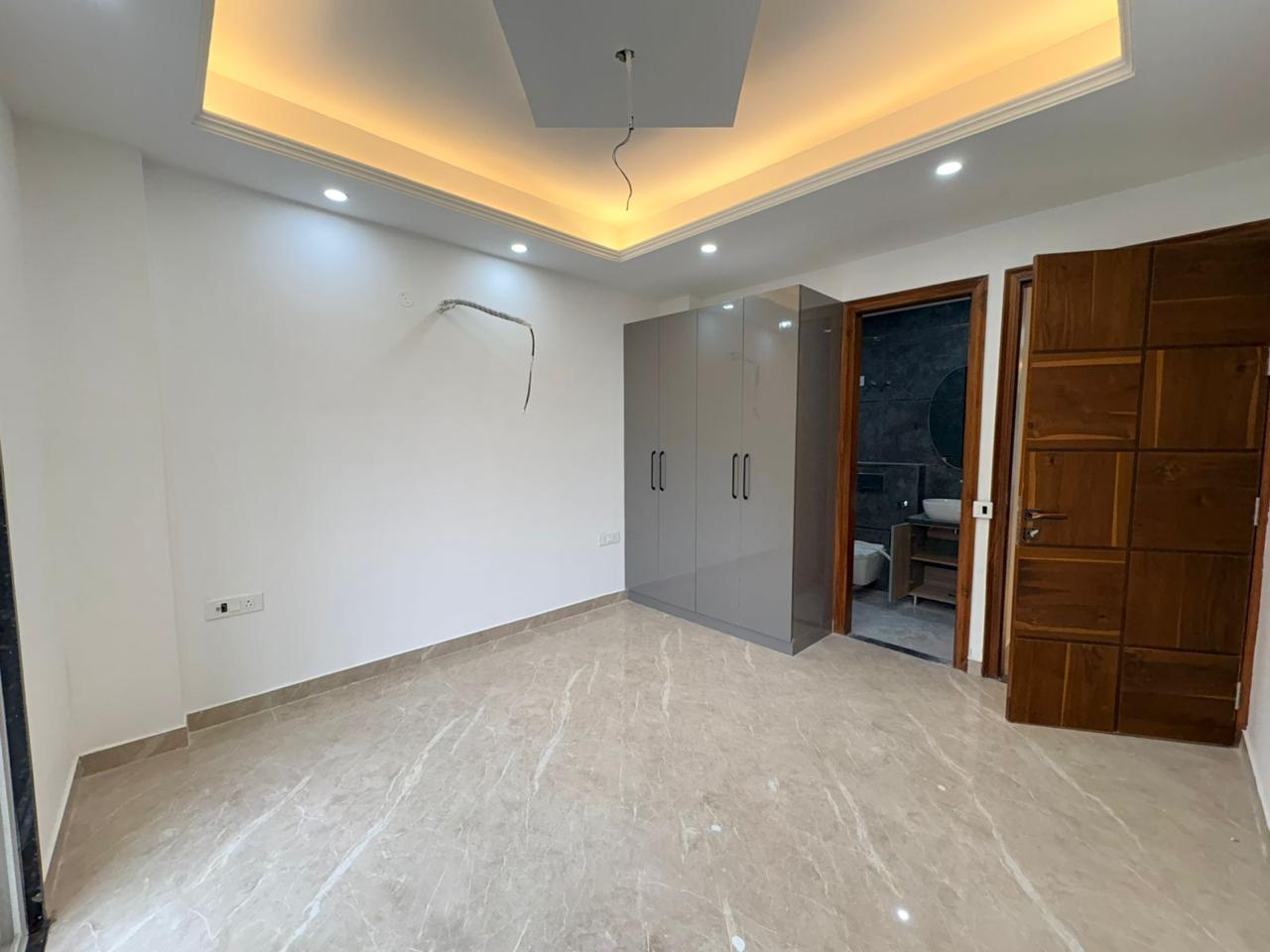 Listing 2 - gallery image 3